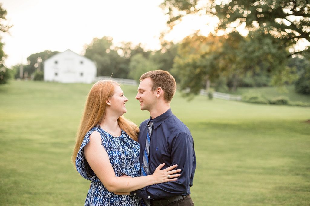 engagement session at Kuhs Estate and Farm during sunset with Hollyberry Studio