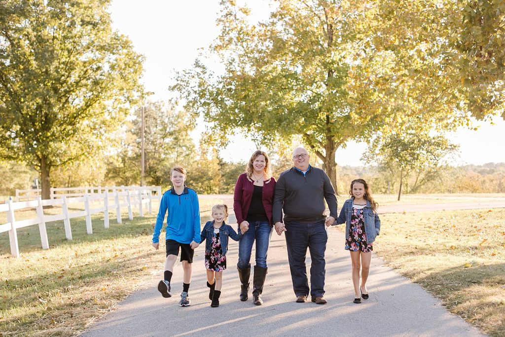 family session with Hollyberry Studio in STL