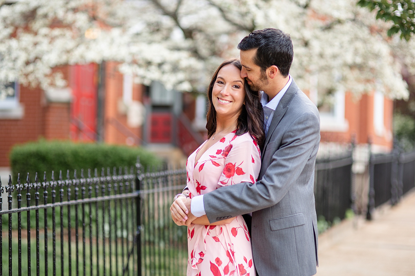 springtime engagement portraits by Hollyberry Studio